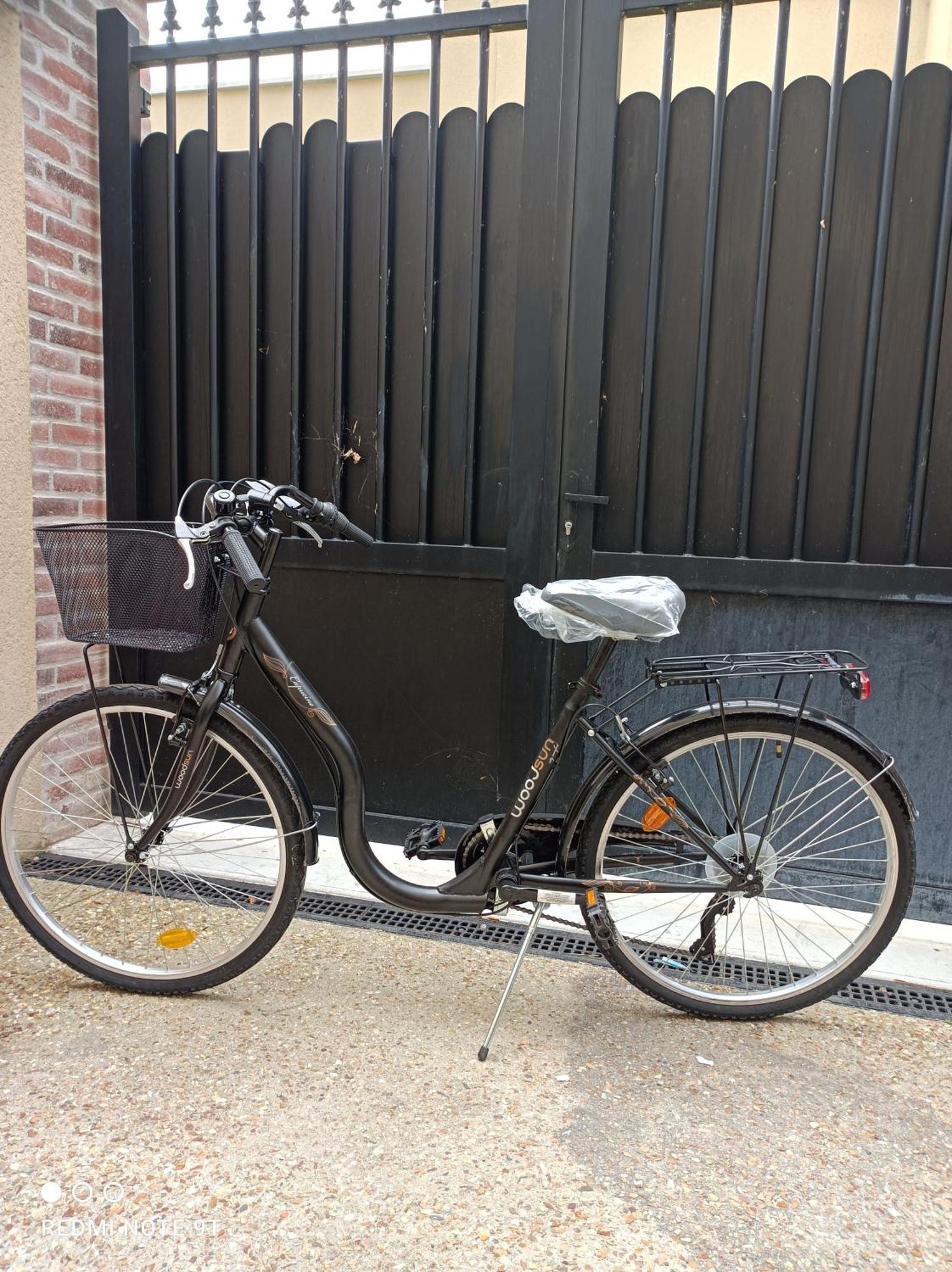 Magnifique Studio Climatisation, Parking A Velos, Velos En Option, Centre Ville Parking Prive Jardin Montargis Exterior foto